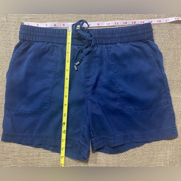 Lauren Ralph Lauren Navy Blue Shorts, Size 2, Elastic Waist w/Drawstring - Picture 6 of 6